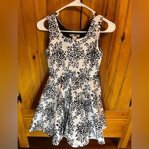 KNITWORKS Black and White Patterned Dress Size 10 (Girls)
